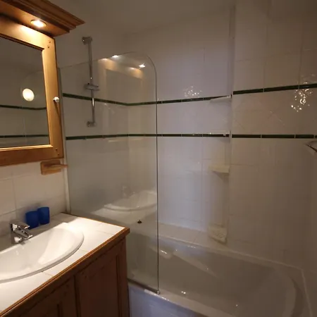 Villard-sur-doron, 3 Pièces, 6 Personnes - Fr-1-293-254